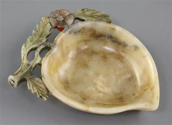 A Chinese polychrome soapstone peach shaped dish, Qing dynasty, 11cm